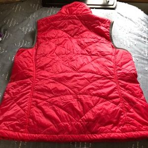 L.L. Bean Jackets & Coats - LL Bean Light Weight Puffer vest L.L. Bean Jackets & Coats - LL Bean Light Weight Puffer vest